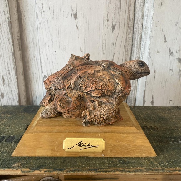 Marka Gallery Other - Vtg Marka Gallery Maiku Collection Tortoise Sculpture Turtle Figurine Wood Base